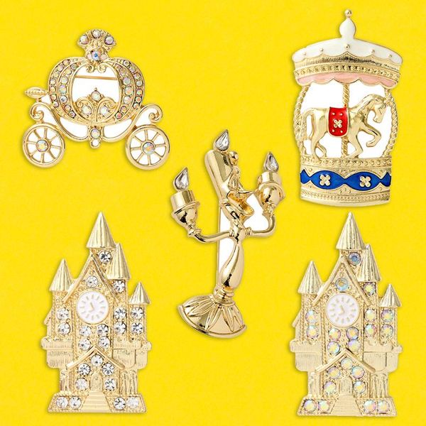 

pins, brooches pumpkin carriage fairytale castle carousel candlelight corsage lapel pins baroque classic jewelry party gifts for woman, Gray