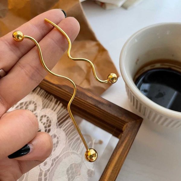 

gold plated simple asymmetric 925 silver needle geometric minimalist earrings g6-7