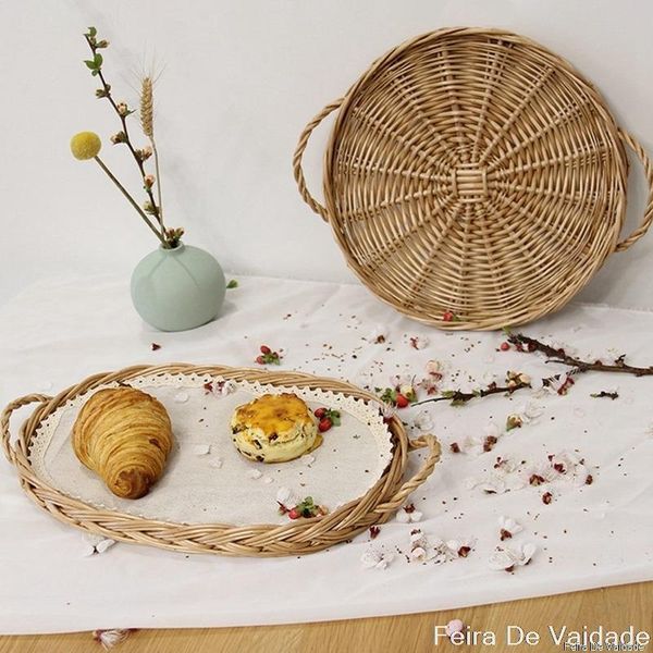 

wicker round bread basket handmade cracker serving tray with insulation pad and handle for dinner parties storage baskets