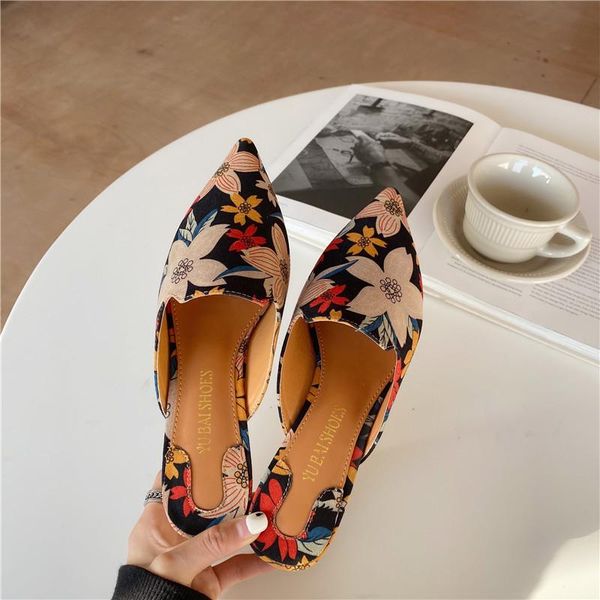 

fashion women pointed toe slippers slip on mule shoes block low heels sandals slides flower pattern casual flip flops, Black