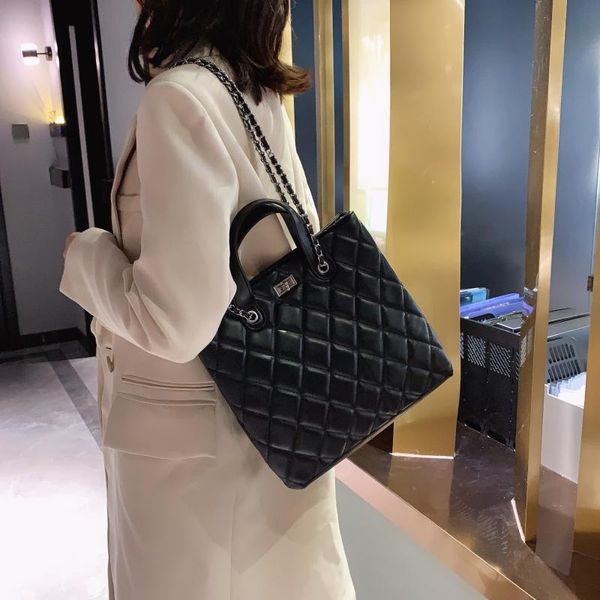 

trend pu leather shoulder bag for women 2021 winter chain designer handbags lady bags