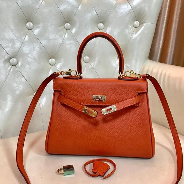 

cross body luxury fashion lychee pattern inseam leather handbags cowhide shoulder messenger