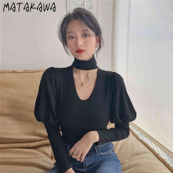 Matakawa Turtleneck Black Bottoming Camiseta Moda Feminina Feminina Feminina Fit Magro Inner T-shirt Design de Manga Puff Top 210513