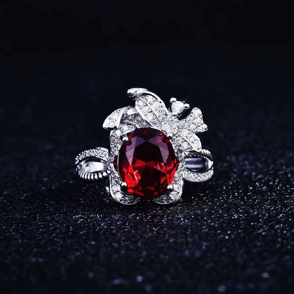

wedding rings vintage delicate silver plated geometric for women shine red cz stone inlay fashion jewelry party gift ring, Slivery;golden