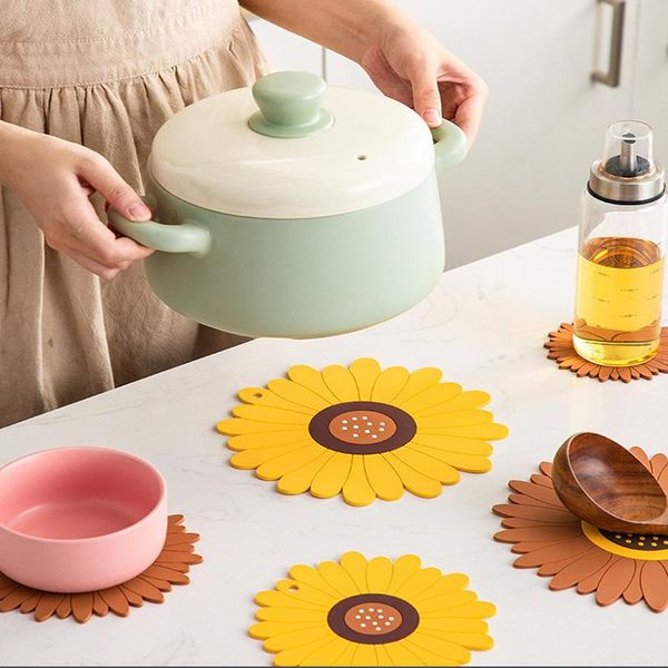 

mats & pads sunflower mesh pad pvc cup insulation anti-iron table cushion mat coasters stand mug tableware