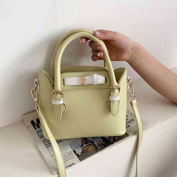 

simple color contrast versatile ins small bag