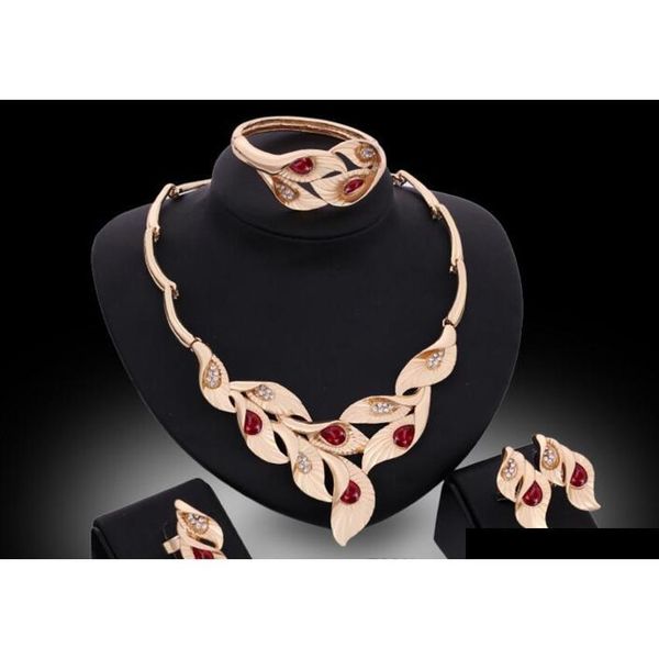 

fashion style flowers golden necklace restoring ancient ways dress accessories jewelry set dinner activities ovegv, Black
