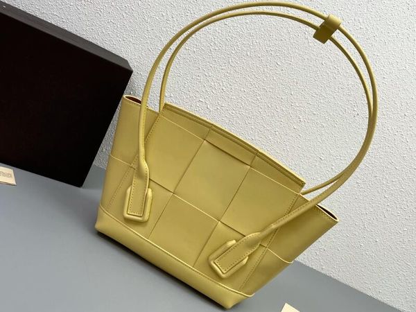 

realfine888 bags 3a 33cm arco small intreccio leather handle handbags purse for women with dust bag