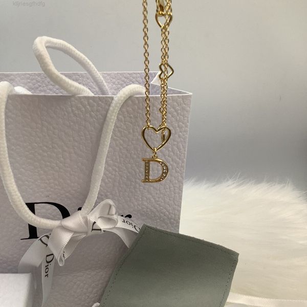 

christian/dio necklace d family diamond crystal eternal design feeling love clavicle, Red;brown