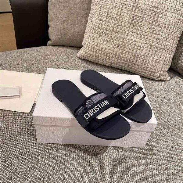 

summer 2021 slippers flat bottomed letter sandals for leisure vacation women, Black