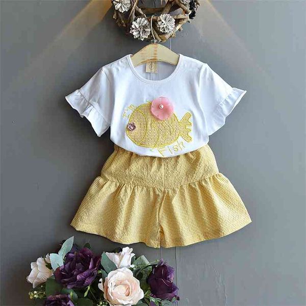 Chegadas verão crianças conjuntos de manga curta bordado t-shirt amarelo sólido curto 2 pcs meninas roupas 2-7T 210629