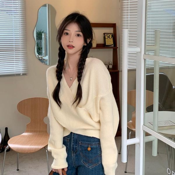 

women's sweaters korean version solid color lazy style v-neck design feeling versatile bat sleeve knitted sweater female student, White;black