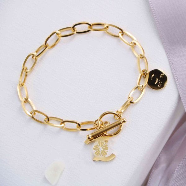 Acciaio al titanio Piccola fragranza Doppia lettera ch Bracciale Semplice temperamento Regalo Pendolarismo Stile Ragazze Braccialetti con ciondoli Gioielli Q0608