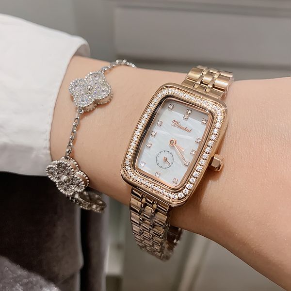 

dimini's new fashion with white temperament shell dial quartz watch light luxury steel band women's watch, Slivery;brown