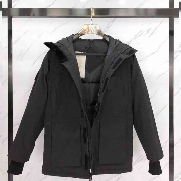 

2021 digner mens down et winter padded hooded white feather ets for outdoor warmth coat puffer, Black