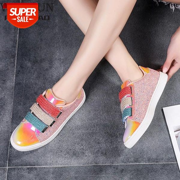 

2021 new arrival fashion sneakers women bling flats shoes ladies outdoor walking shoes woman gold glitter ladies 2023 #wc2a