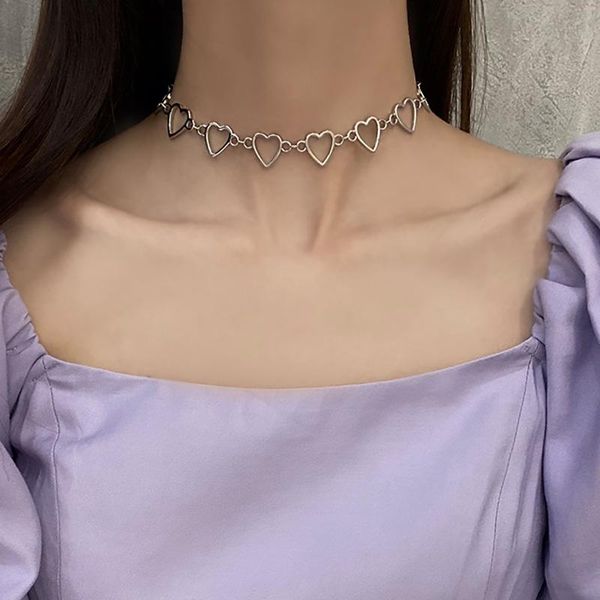 

chokers 2021 simple and fashion hollow love necklace hip hop neck jewelry temperament peach heart ladies, Golden;silver