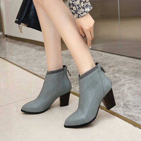 

zawsthia autumn winter pointed toe large size female boots grey brown chunky heels zipper classic martin women ankle boots 210611, Black