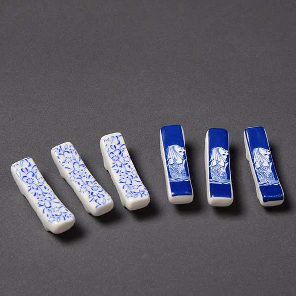 

chopsticks pure hand-made japanese ceramic stand blue and white porcelain pattern hold table furniture crafts
