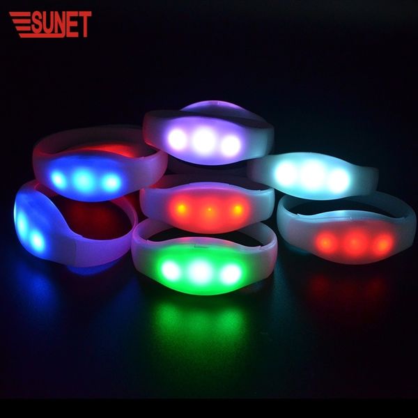 

hunan satellite tv new year's party remote control silicone color changing luminous bracelet lucky draw colorful flash