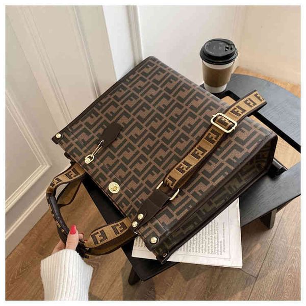 

sale 90% off fashion and atmosphere women's large capacity slung new popular bag single shoulder portable tote bag wholesale store 66
