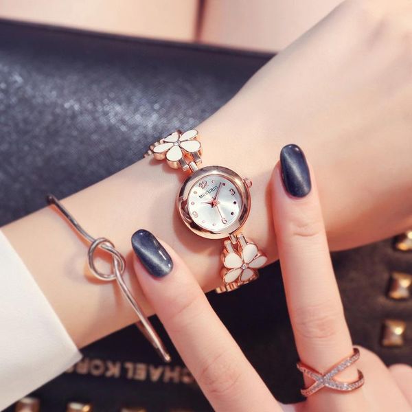 

Women Individual Alloy Quartz Watch Luxury Wristwatch Female Watches Party Decoration Lady Girl Gifts Wristwatches, Slivery;brown