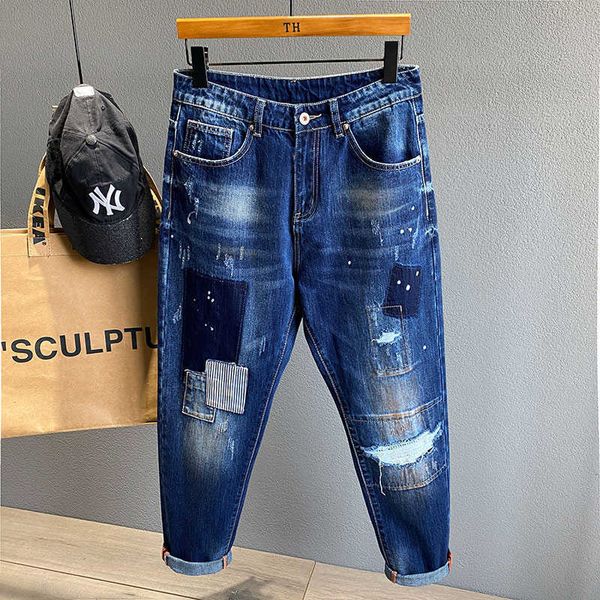 

men's broken jeans, stitching, edges, slim fit, fashion street clothes, washed, retro, spring and summer series, Blue