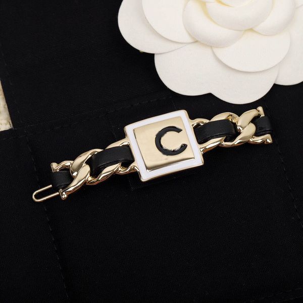 

2022 charm hair clip with black genuine leather and white enamel color for women wedding jewelry gift have box stamp ps7546, Golden