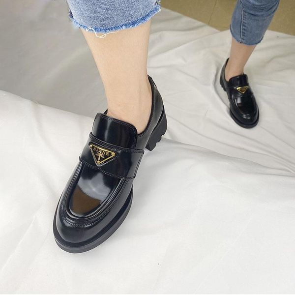 

dress shoes high-quality 2021 triangle standard thick-soled british style leather thick-heeled mid-heel spring and autumn women's loafe, Black