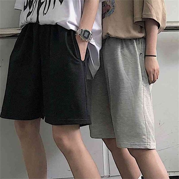 Frauen Fünfzackige Shorts Solide Schwarz Grau Breite Kurze Hosen Unisex Studenten Casual Übergroße Streetwear Hip Hop Punk Stil 210714