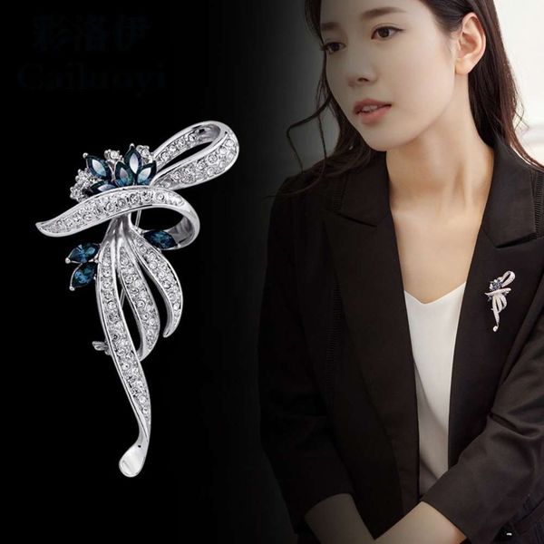 

high grade female lovely fashion personality temperament luxury atmosphere brooch versatile women accessories, Gray