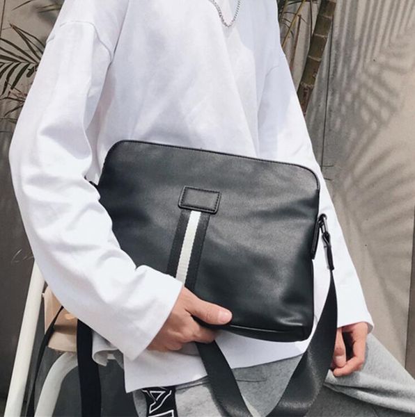 

factory wholesale men bag outdoor waterproof wear-resistant leather shoulder bags simple joker striped business handbags street trend contra