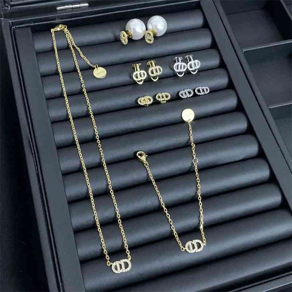 

75% off outlet online family's new letter earrings for years 6ao9, Black