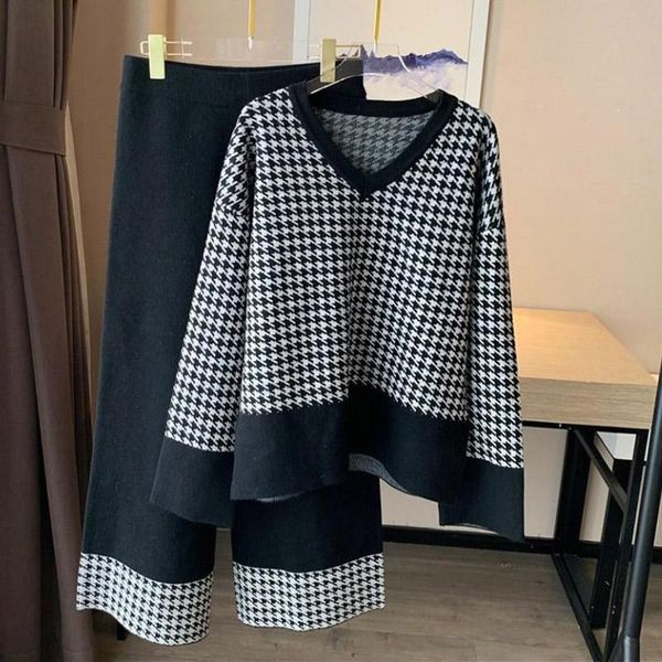 

thousand womens sweater v-neck knitted pullover+ casual two-piece loose straight wide leg pants women's two piece, White