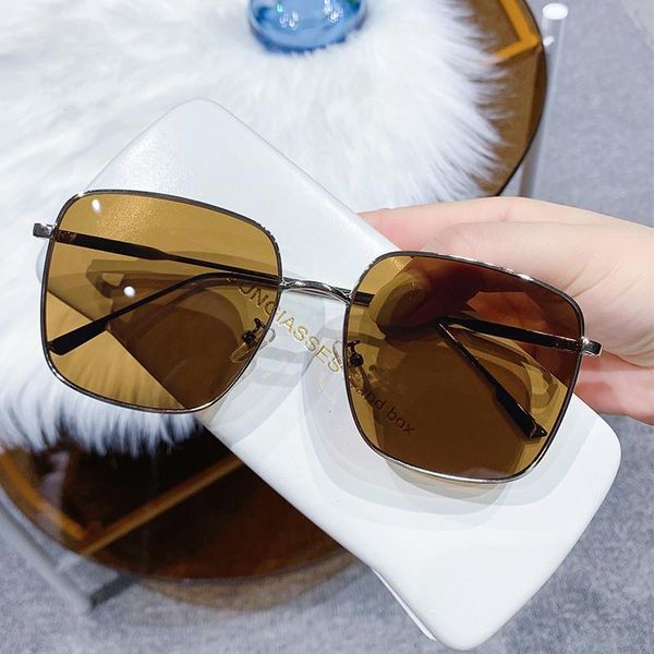 

sunglasses abay retro large square women trendy fashion dark tea color metal eyewear female men street camping hiking zonnebril, White;black
