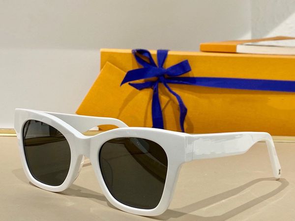 

sunglasses for women and men summer style anti-ultraviolet 1465 retro shield lens plate square full frame fashion eyeglasses random box, White;black