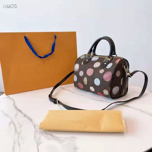 

women's pillow bag single shoulder crossbody designer handbag