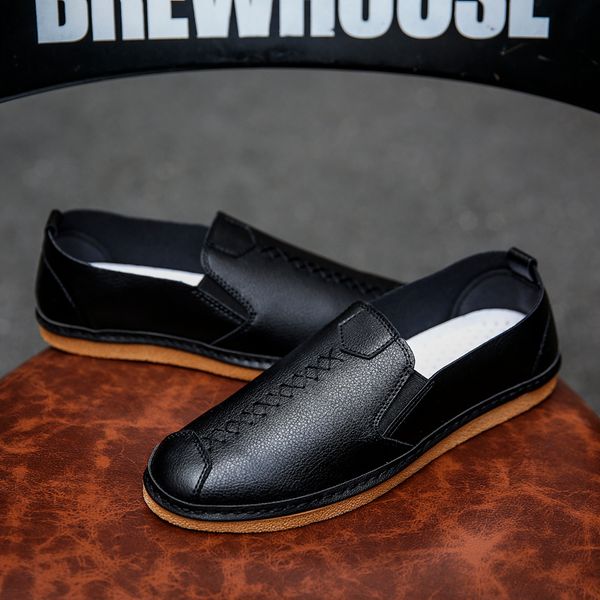 

2021 fashion mens dress shoes black shoe korean version of the trend british business size 39-44 code 36-b31