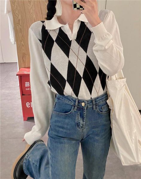 

women's sweaters fafa korean college school sweater sent foreign style age reduction leave two contrast rhombic plaid neck knitted blou, White;black