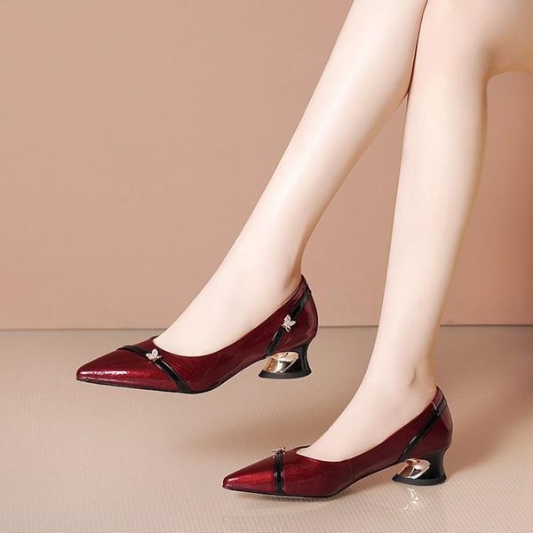 

dress shoes mljuese 2021 women pumps soft cow leather autumn spring slip on wine red color pointed toe high heels size 42, Black
