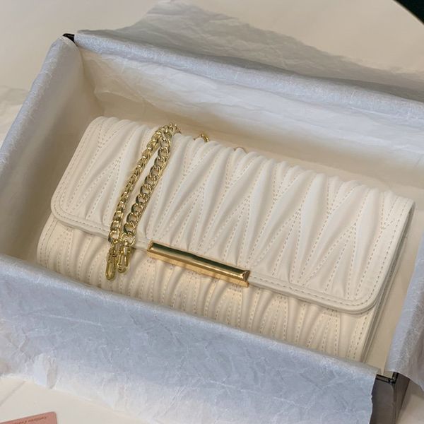 

lady genuine leather chain women crossbody handbag fashion plain hasp internal zipper pleated coin purse bag, Red;black