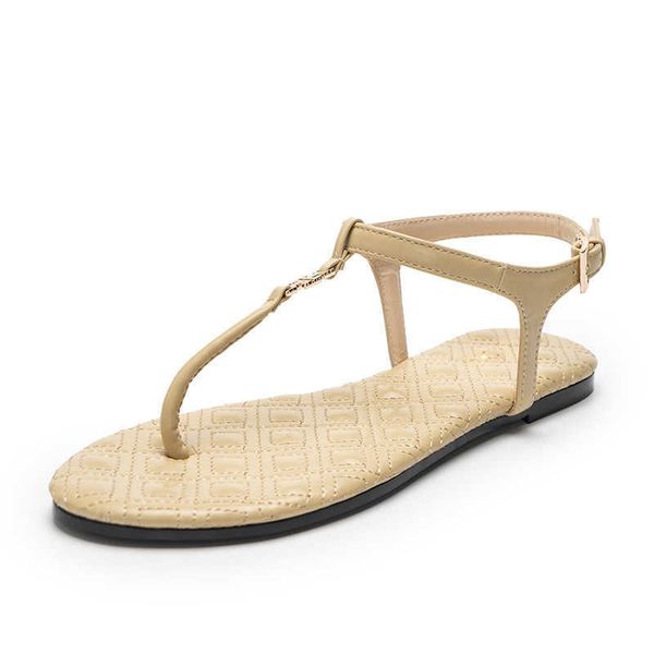 

summer women's slippers soft sole fashion metal buckle flat heel sandals solid color clip foot casual buckle sandals 210611, Black