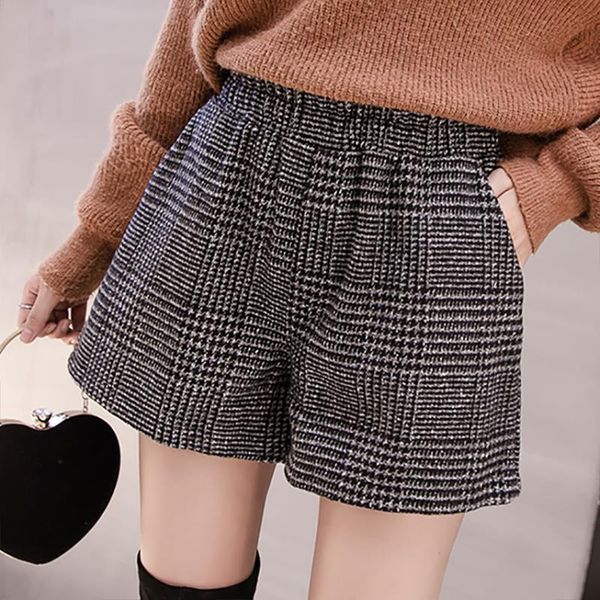 

plus size autumn winter womens short wool elastic waist korean style plaid wide leg female casual loose, White;black