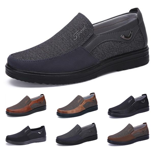 2021 Designer de moda estilo de negócios homens sapatos negros marrom lazer macio planos de fundo homens vestido casual para festa 38-44 oito