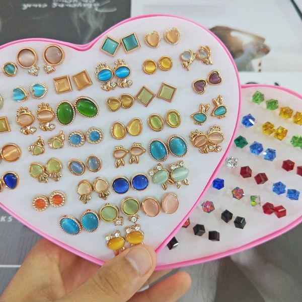 

36 pairs fashion korean styles cute catseye crystal alphabet stud with heart jewlery box women girls silver gold earrings mixed pair, Golden;silver