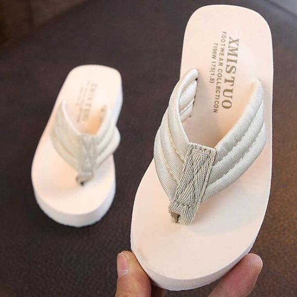 

children' home slippers waichuan flat flip flops summer sandals fashion non-slip parent-child beach shoes s493 210712, Black;grey