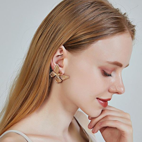 

butterfly metal earring exaggerated fashion jewelry stud earrings gothic classic charm accessories chunky thick wholesale, Golden;silver