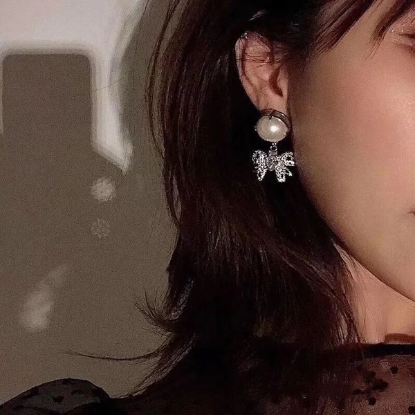 

cuff stud earrings korean version of miss miao autumn and winter female bow full diamond pearl simple temperament 925 silver, Golden