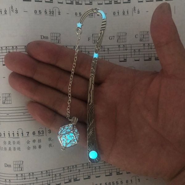 

factory wholesale luminous life tree cube peach heart water drop personalized ancient silver alloy bookmark fluorescent jewelry popular fash