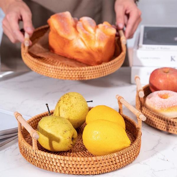 

kitchen storage & organization 3 size hand-woven round rattan tray fruit snacks basket organizer with wooden handle